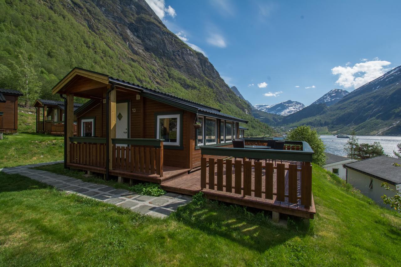 Hotel Grande Hytteutleige Og Camping Geiranger Zewnętrze zdjęcie