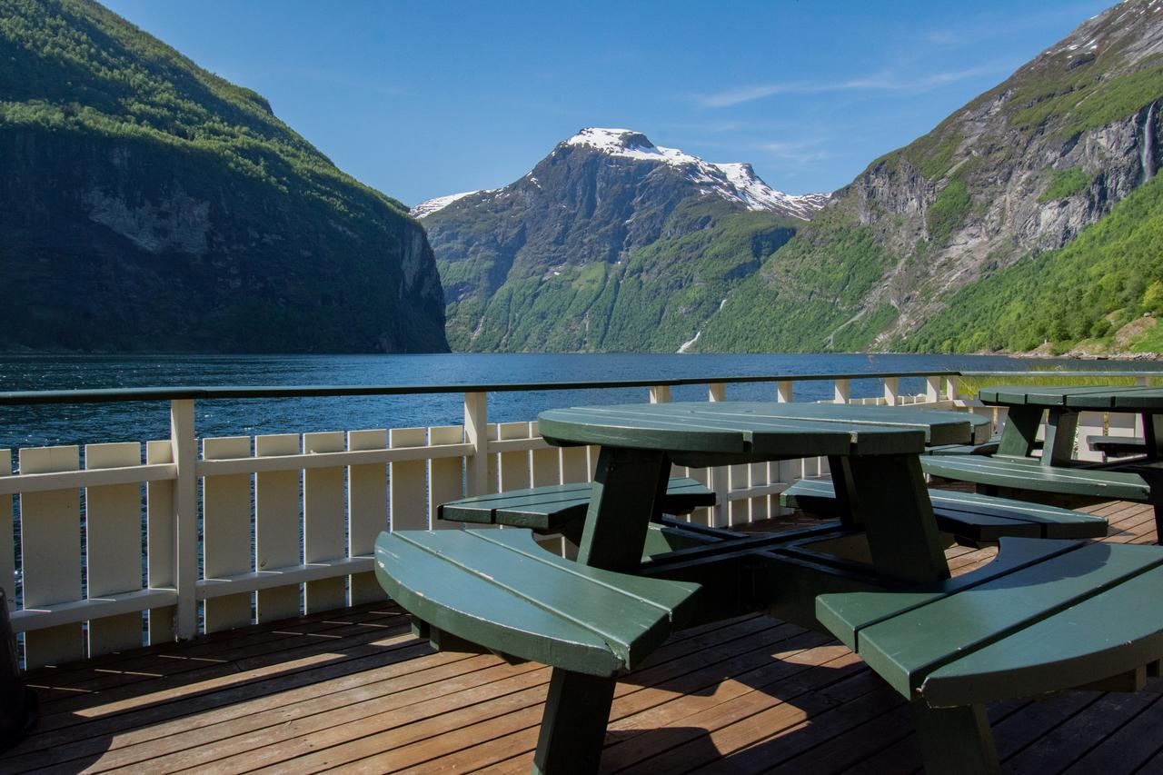 Hotel Grande Hytteutleige Og Camping Geiranger Zewnętrze zdjęcie