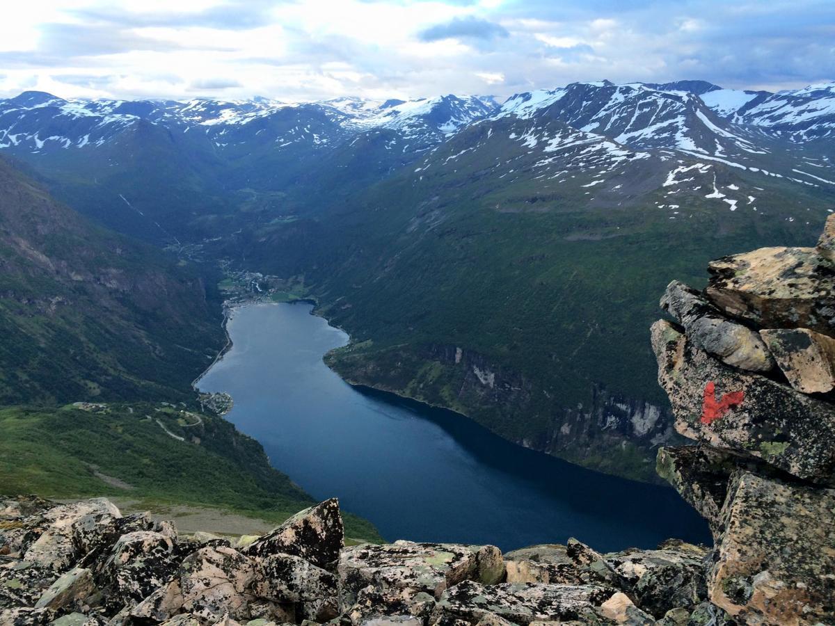 Hotel Grande Hytteutleige Og Camping Geiranger Zewnętrze zdjęcie